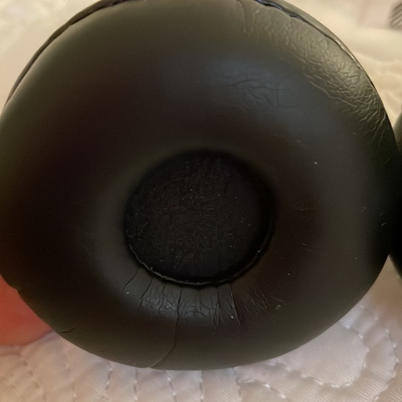 JVC headphones /retractable chord - Picture 3 of 14